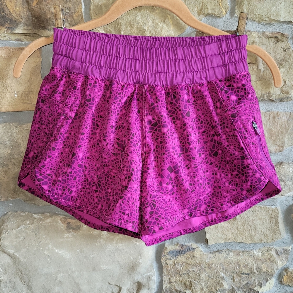 Lululemon Tracker Short III Paradise Geo Regal Plum Multi / Regal Plum